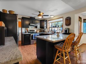 2621 S 376th Place, Federal Way WA 98003