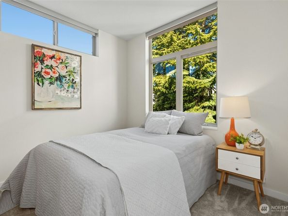 4411 Meridian Avenue N, Seattle WA 98103