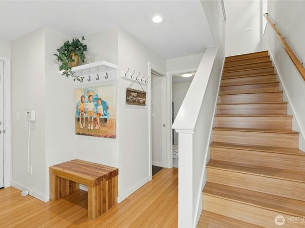 4411 Meridian Avenue N, Seattle WA 98103