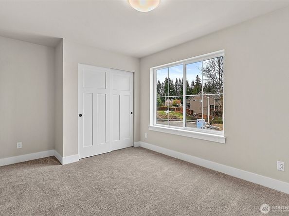 20825 99th Place S, Kent WA 98031