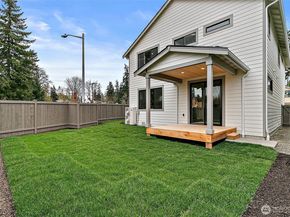 20825 99th Place S, Kent WA 98031