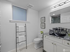 10047 Main Street 311, Bellevue WA 98004