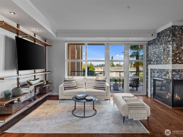 10047 Main Street 311, Bellevue WA 98004