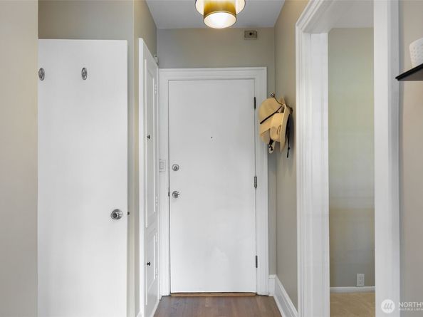 1136 13th Avenue 305, Seattle WA 98122