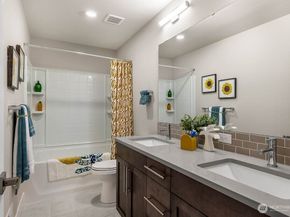 3808 194th Lane SE, Bothell WA 98012