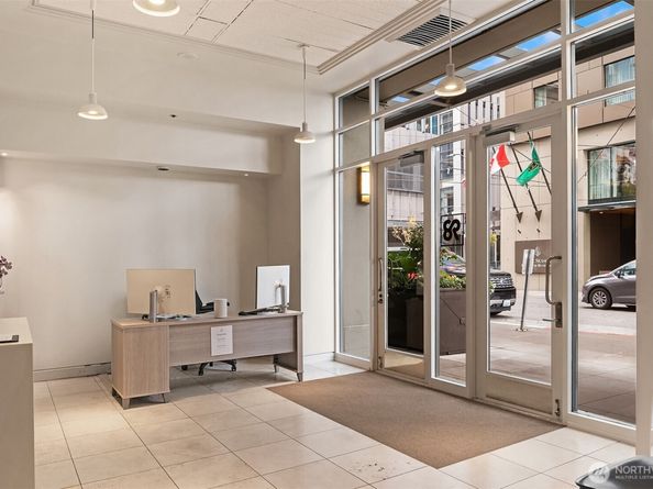 98 Union Street 309, Seattle WA 98101