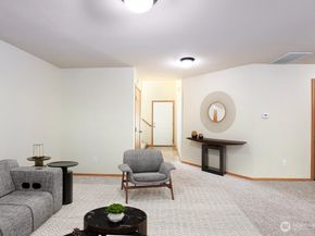 638 Shirehill Street, Bremerton WA 98310
