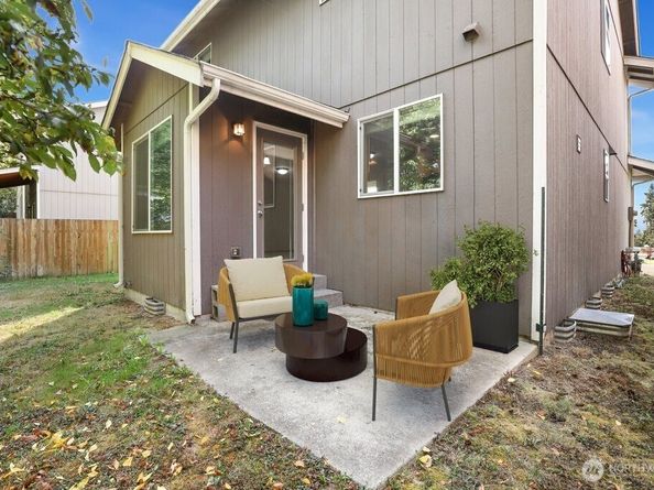 638 Shirehill Street, Bremerton WA 98310