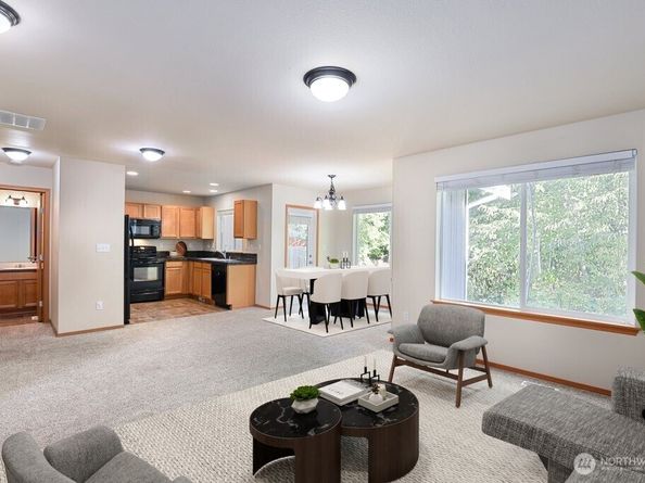 638 Shirehill Street, Bremerton WA 98310