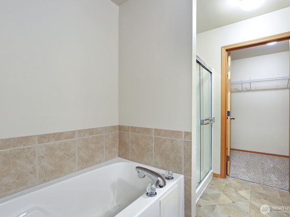 638 Shirehill Street, Bremerton WA 98310