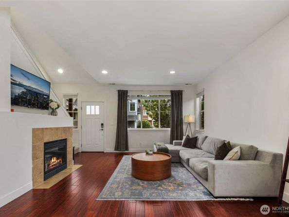 14523 16th Park W B, Lynnwood WA 98087