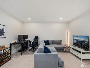 14523 16th Park W B, Lynnwood WA 98087