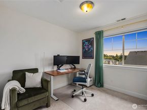 14523 16th Park W B, Lynnwood WA 98087