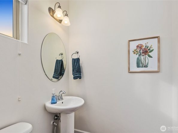 14523 16th Park W B, Lynnwood WA 98087