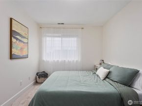 14523 16th Park W B, Lynnwood WA 98087