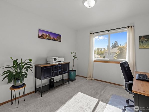 2823 151st Place SW, Lynnwood WA 98087