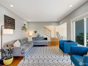 10045 9th Avenue SW, Seattle WA 98146