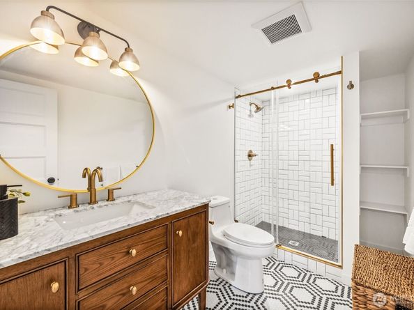 6225 122nd Avenue SE, Bellevue WA 98006