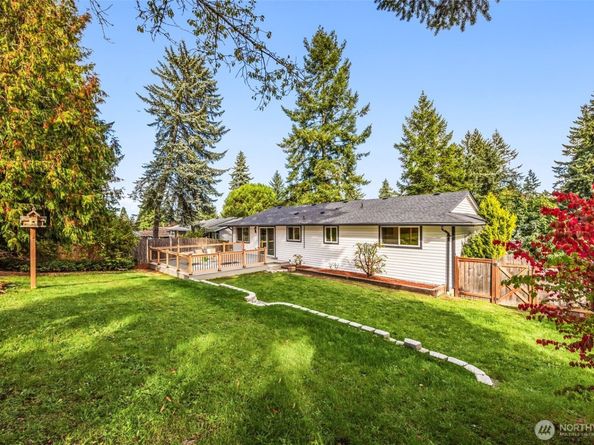 6225 122nd Avenue SE, Bellevue WA 98006