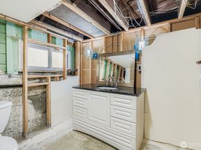 2834 30th Avenue S, Seattle WA 98144