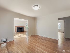 2834 30th Avenue S, Seattle WA 98144