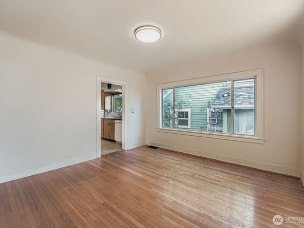 2834 30th Avenue S, Seattle WA 98144