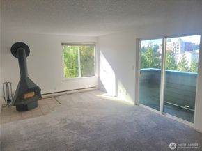 18100 15th Avenue NE C218, Shoreline WA 98155