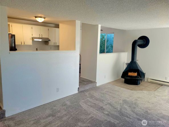 18100 15th Avenue NE C218, Shoreline WA 98155
