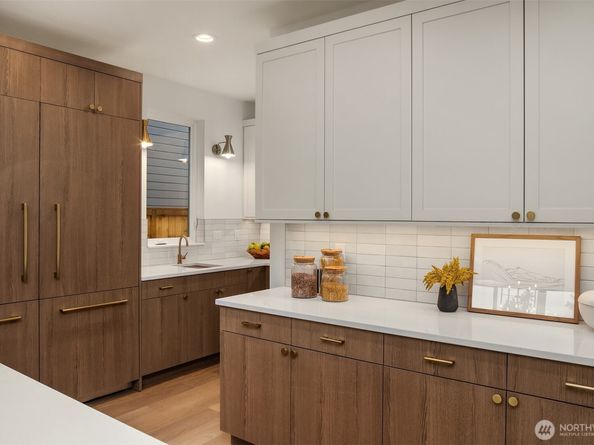 13662 NE 101st Street, Kirkland WA 98033