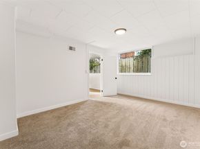 2013 E 16th Street, Bremerton WA 98310