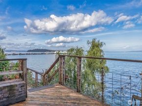 9804 SW Bunker Trail, Vashon WA 98070