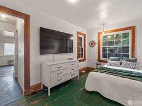 9804 SW Bunker Trail, Vashon WA 98070