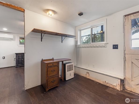 9804 SW Bunker Trail, Vashon WA 98070