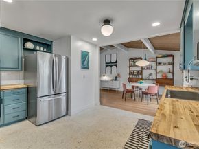 142 SW 142nd Street, Burien WA 98166