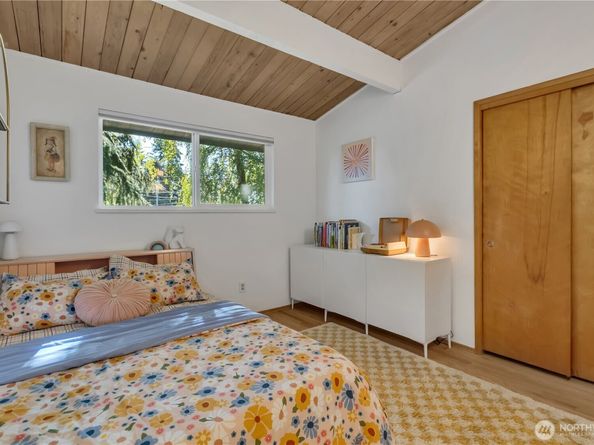 142 SW 142nd Street, Burien WA 98166