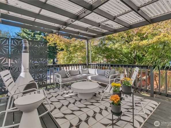 142 SW 142nd Street, Burien WA 98166