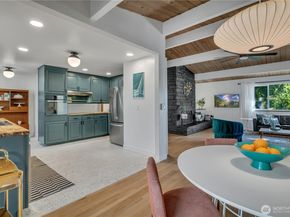 142 SW 142nd Street, Burien WA 98166