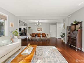 9630 50th Place W, Mukilteo WA 98275