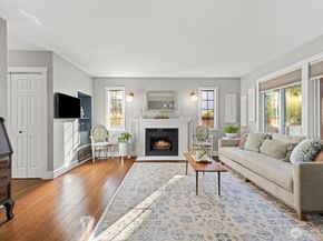 9630 50th Place W, Mukilteo WA 98275