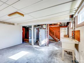 2105 E Highlands Street, Bremerton WA 98310