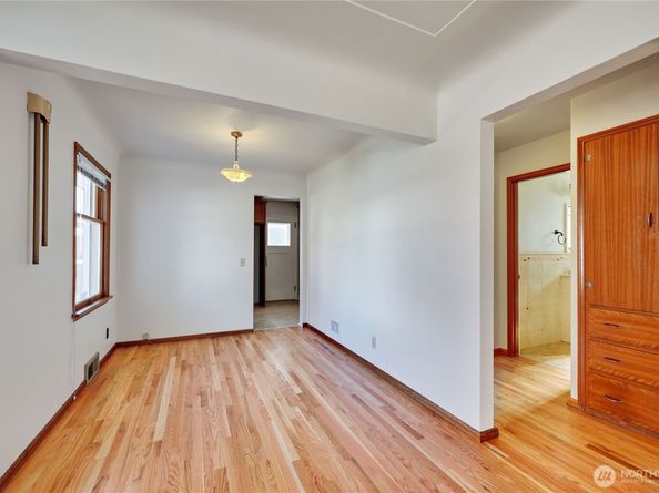 2105 E Highlands Street, Bremerton WA 98310
