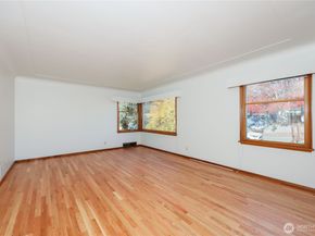 2105 E Highlands Street, Bremerton WA 98310