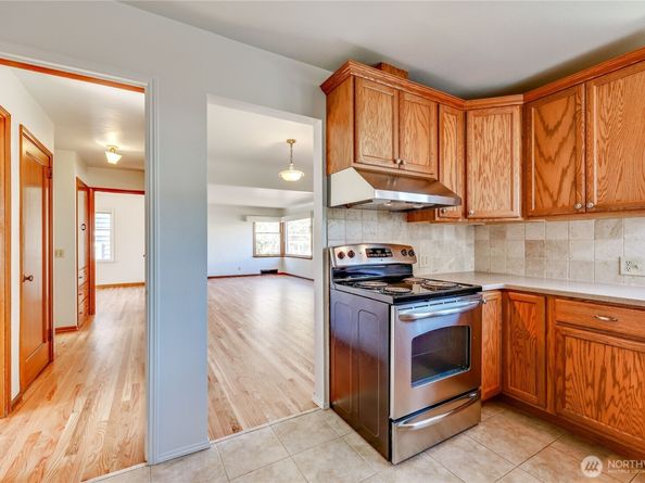 2105 E Highlands Street, Bremerton WA 98310