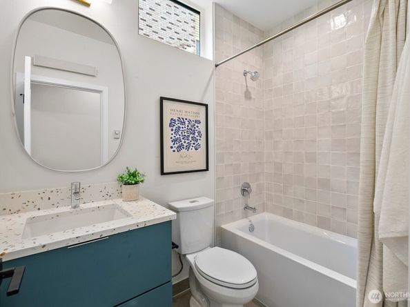 318 C Bellevue Avenue E, Seattle WA 98102