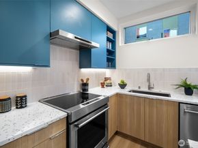 318 C Bellevue Avenue E, Seattle WA 98102