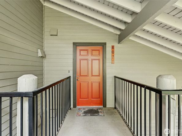 8033 145th Avenue NE D15, Redmond WA 98052