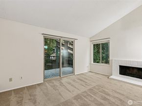 8033 145th Avenue NE D15, Redmond WA 98052