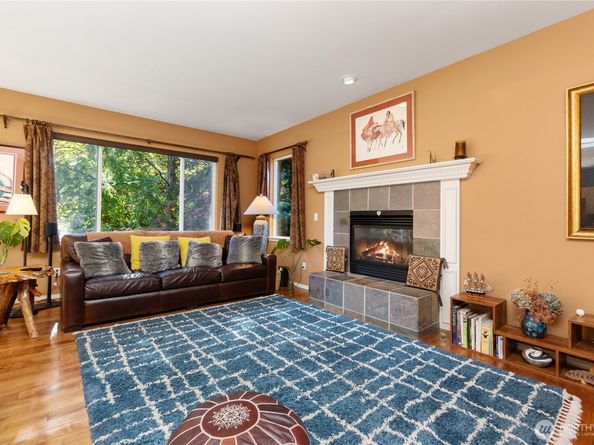 23319 NE 142nd Place, Woodinville WA 98077