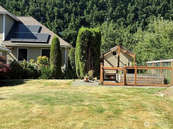 23319 NE 142nd Place, Woodinville WA 98077
