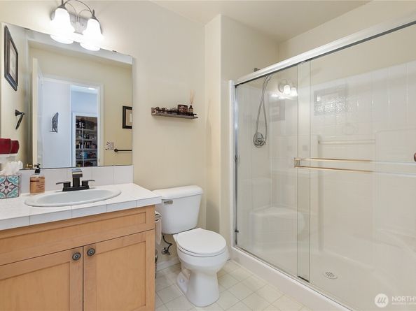 23319 NE 142nd Place, Woodinville WA 98077